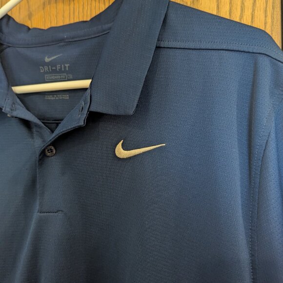 Nike Golf Dri-Fit Short Sleeve Solid Navy Blue Polo Shirt-Men's Size Lg - Picture 2 of 4